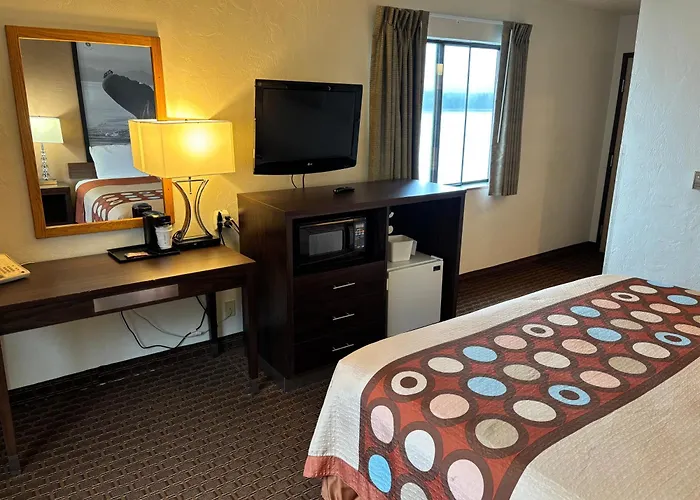 Super 8 By Wyndham Ketchikan