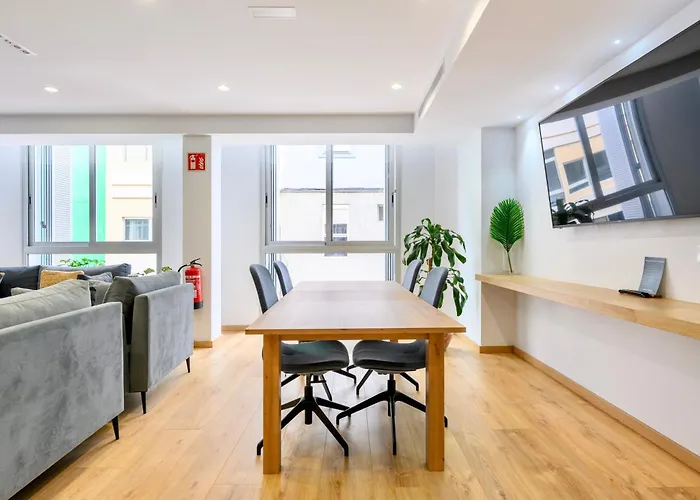 Hotel Emete & Coworking By Airnest