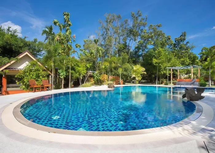 Oya International Resort Phuket 普吉岛欧雅国际度假酒店