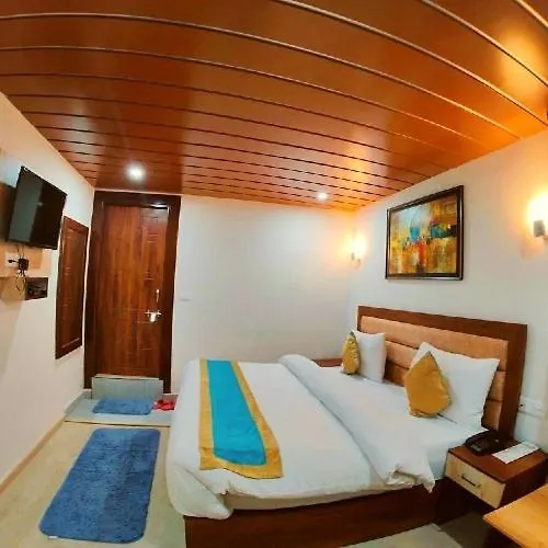 Hotel Adithya