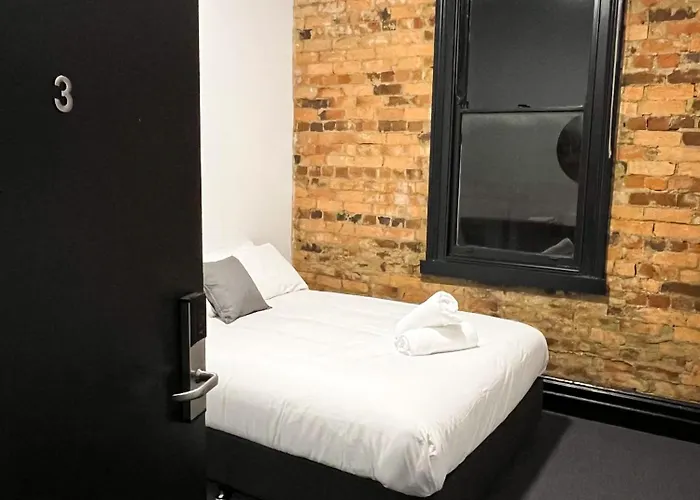 Avon Valley Inn Hotel