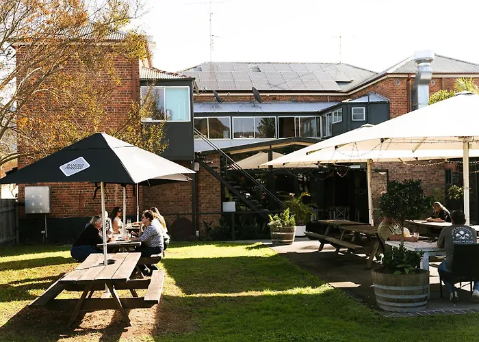 Avon Valley Inn Hotel