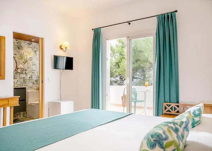 Hotel Roca Plana