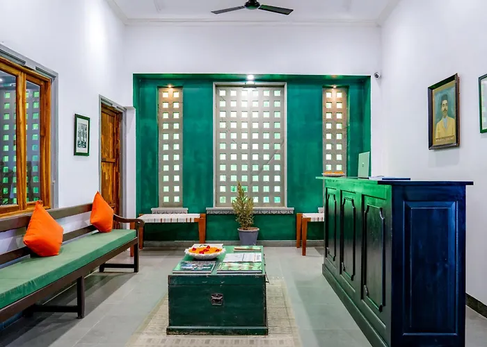 Madri Retreat - Heritage Boutique Hotel With Pool