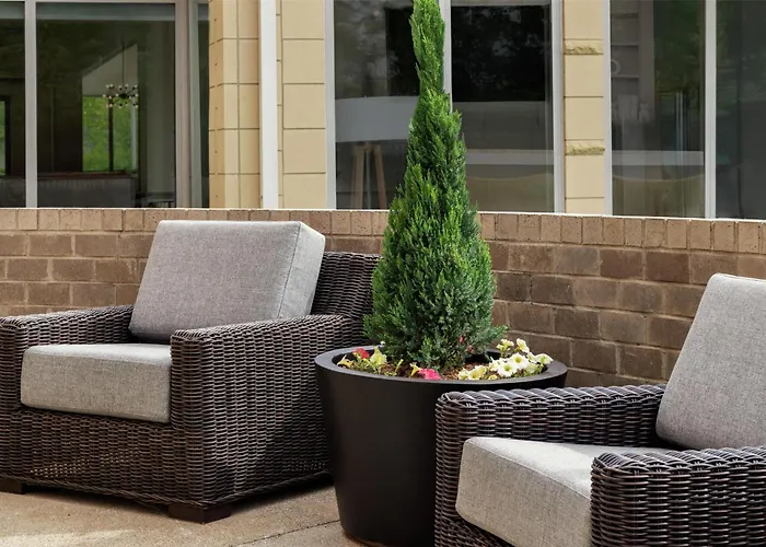 Hilton Garden Inn Cleveland Airport