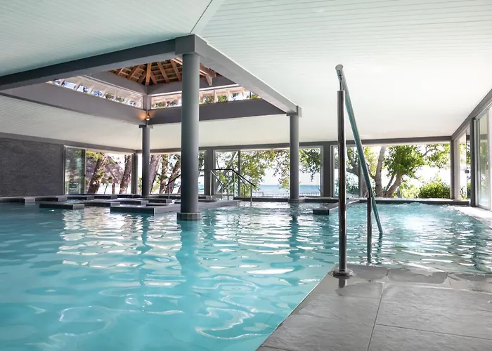 Chateau Royal Beach Resort & Spa, Noumea