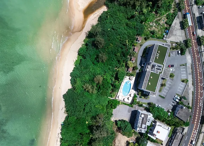 Odysis Onna Resort Hotel