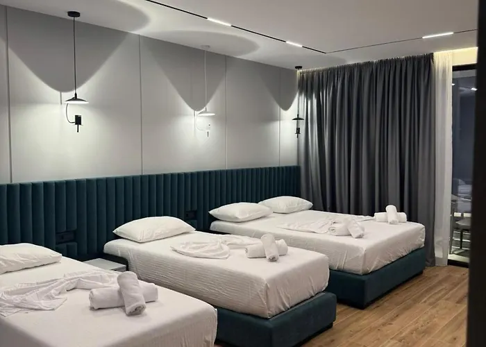 Hotel Lili-1