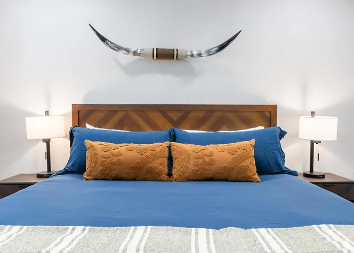 The Moro | Sequoia Motel Rm3