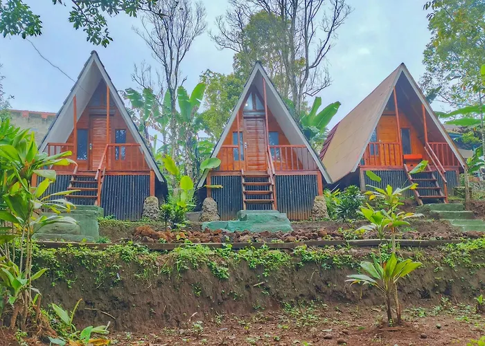 Valley Ciater Subang Mitra RedDoorz