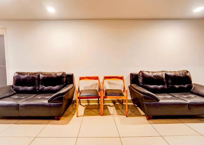 Townhouse Oak Mangalore City Centre Mall