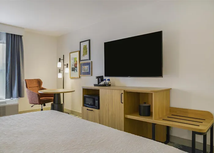 Hampton Inn Huntsville-Arsenal/South Parkway
