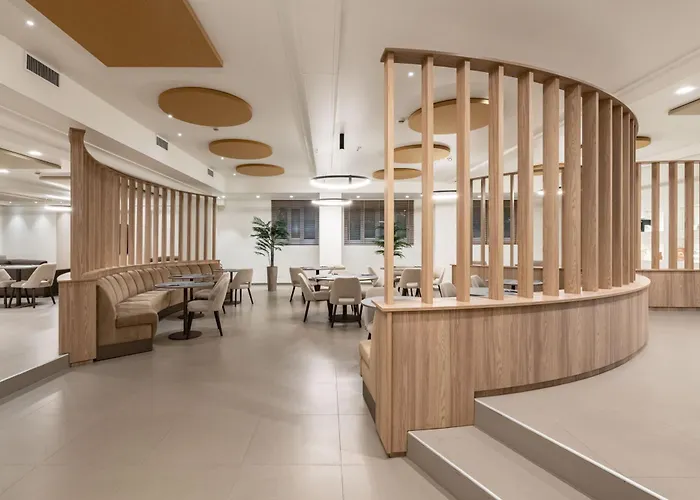 Hotel Mealba Suite & Pool