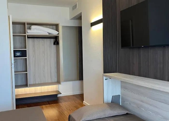 Hotel Italy