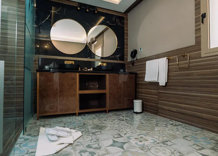 RS Hotel Karam Palace