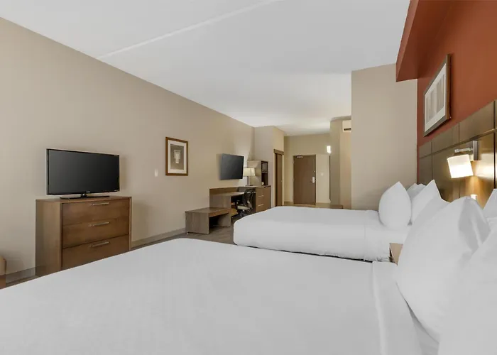 Best Western Plus Winnipeg West Headingley
