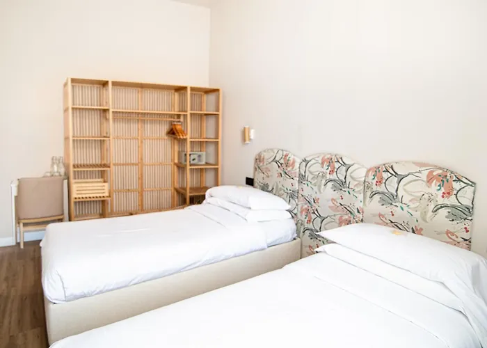 Albium Hotel