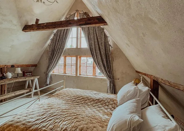 Simanis Boutique Hotel