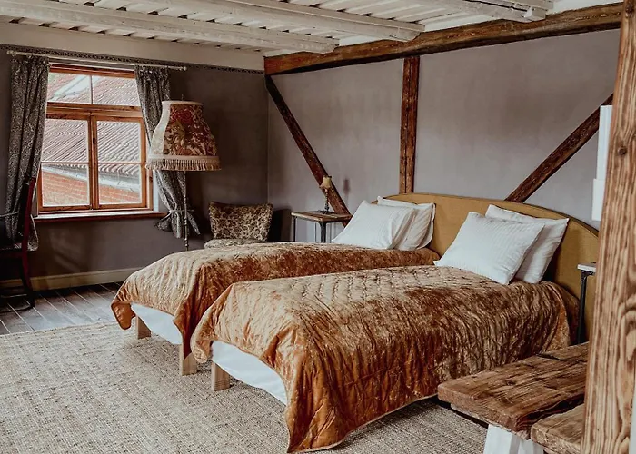 Simanis Boutique Hotel