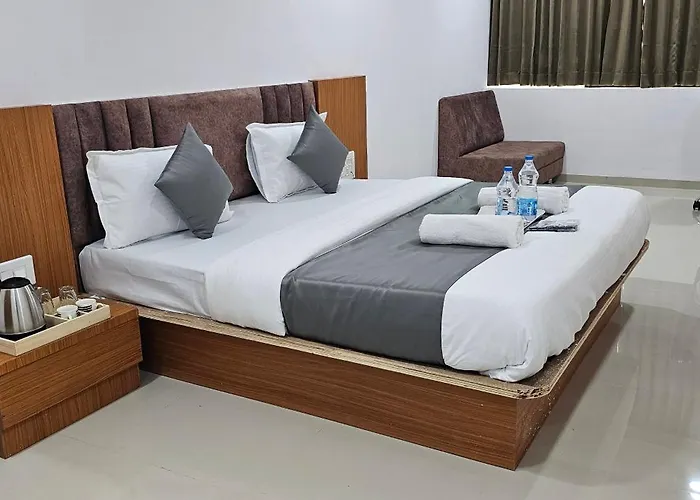 Hotel 4 Season