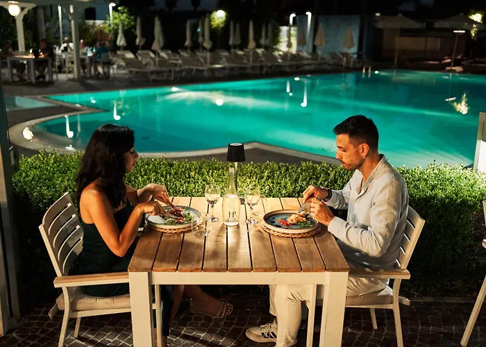 Hotel Premiere Pool & Resort