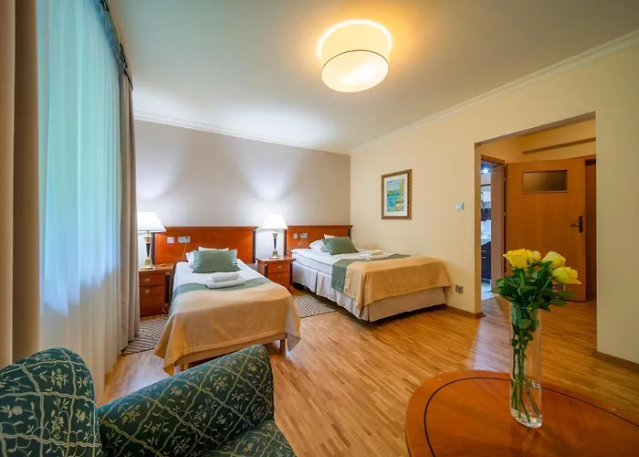 Hotel Mir-Jan SPA