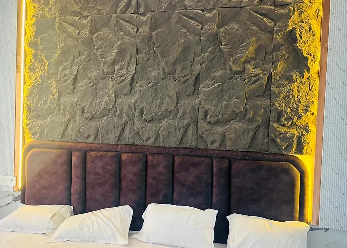 Radha Madhavam Luxurious Boutique Stay