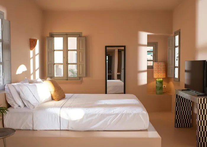 Terra Verde Oia By K&K