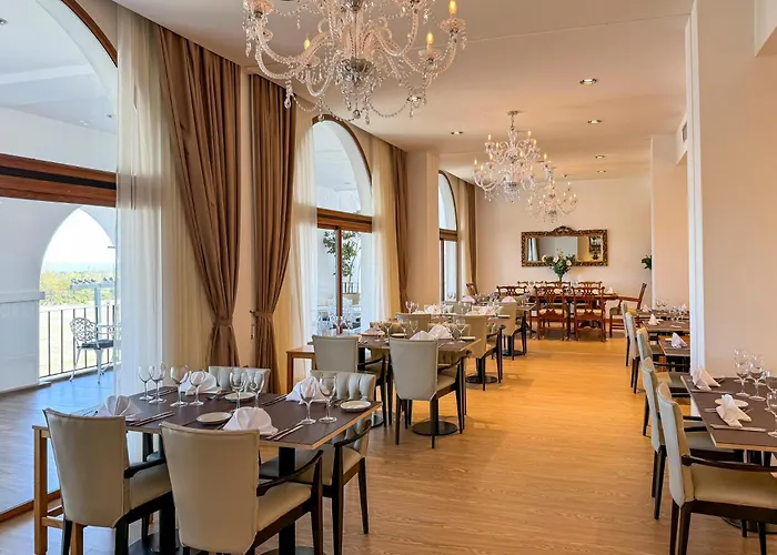 La Recova Hotel & Spa