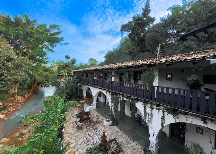 Garden Hotel