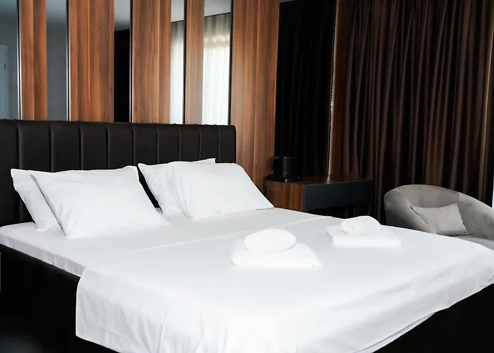 Solo Hotel