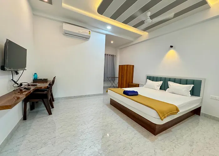 Dolphin Bay Resort