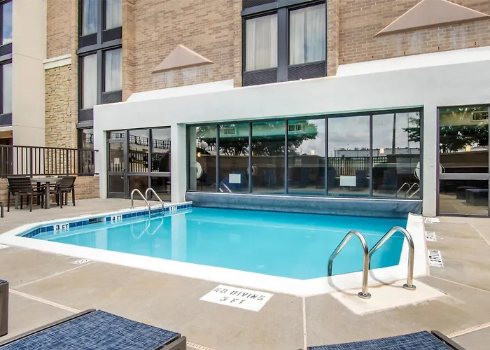 Drury Inn & Suites Atlanta Morrow