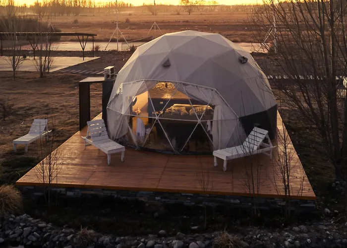 Los Cardos Lodge & Glamping