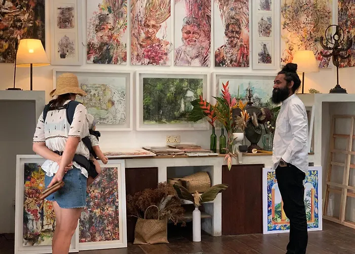 Artnest Gallery Stay , Pedlars St , Galle Fort