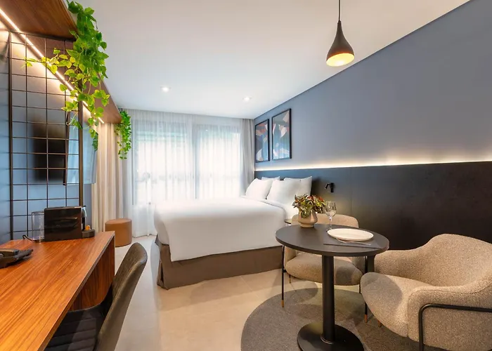 Cozzy Premium Paulista