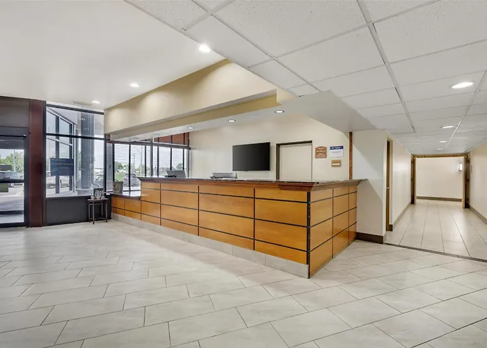 Best Western Plus York Hotel And Conference Center