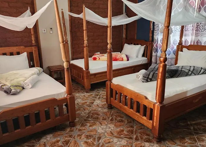 Mantis Lodge & Camping Site