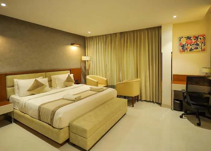 Royal Plaza Suites By Rak Rooms, Mangaluru