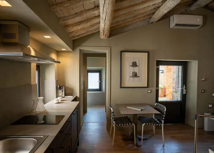 Villa Sassolini Suite & Rooms - Country Boutique Hotel