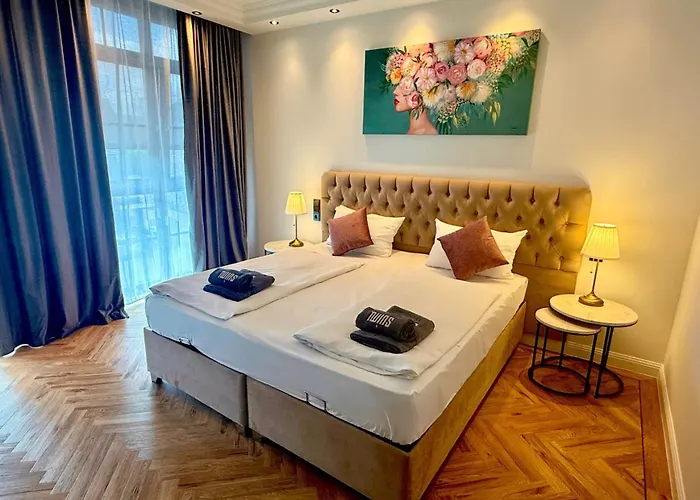 Twins Hotel