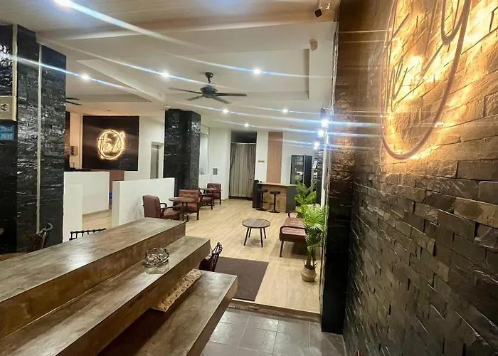 28 Boutique Hotel - Newly Renovated