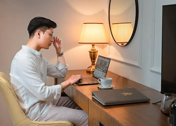 Rex Quang Binh Hotel