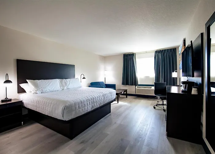 Surestay By Best Western Forsyth