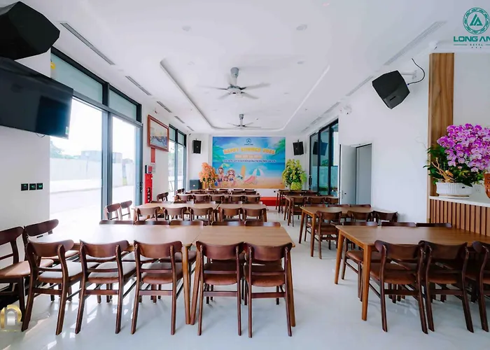 Long Anh Sea Hotel - Sam Son