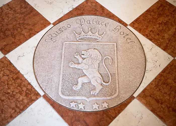 Hotel Russo Palace