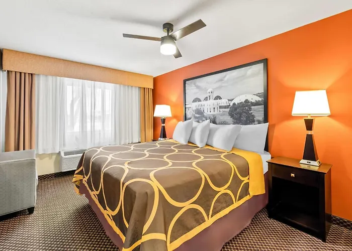 Super 8 By Wyndham Marana/Tucson Area