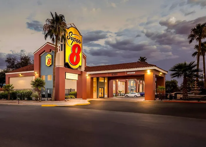 Super 8 By Wyndham Marana/Tucson Area