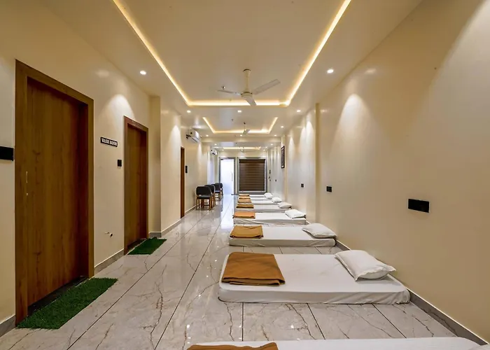 Hotel Shree Radhe