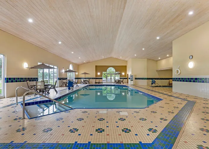 Country Inn & Suites By Radisson, Des Moines West, Ia